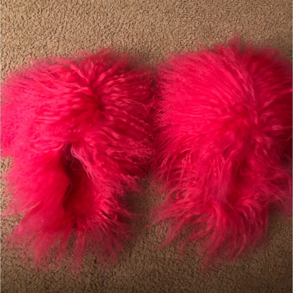 Fur slides